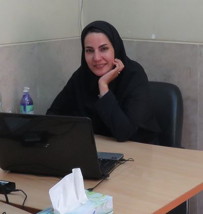 Dr. Zainab Rostami-img